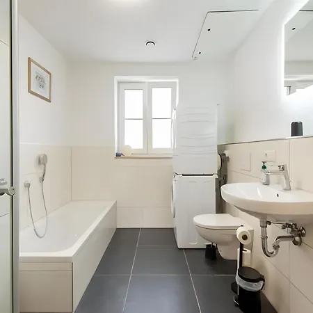 Apartment 2x75m² Monteurs-ferienwohnung Maria *
