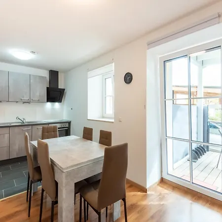 2x75m² Monteurs-ferienwohnung Maria Апартаменты *